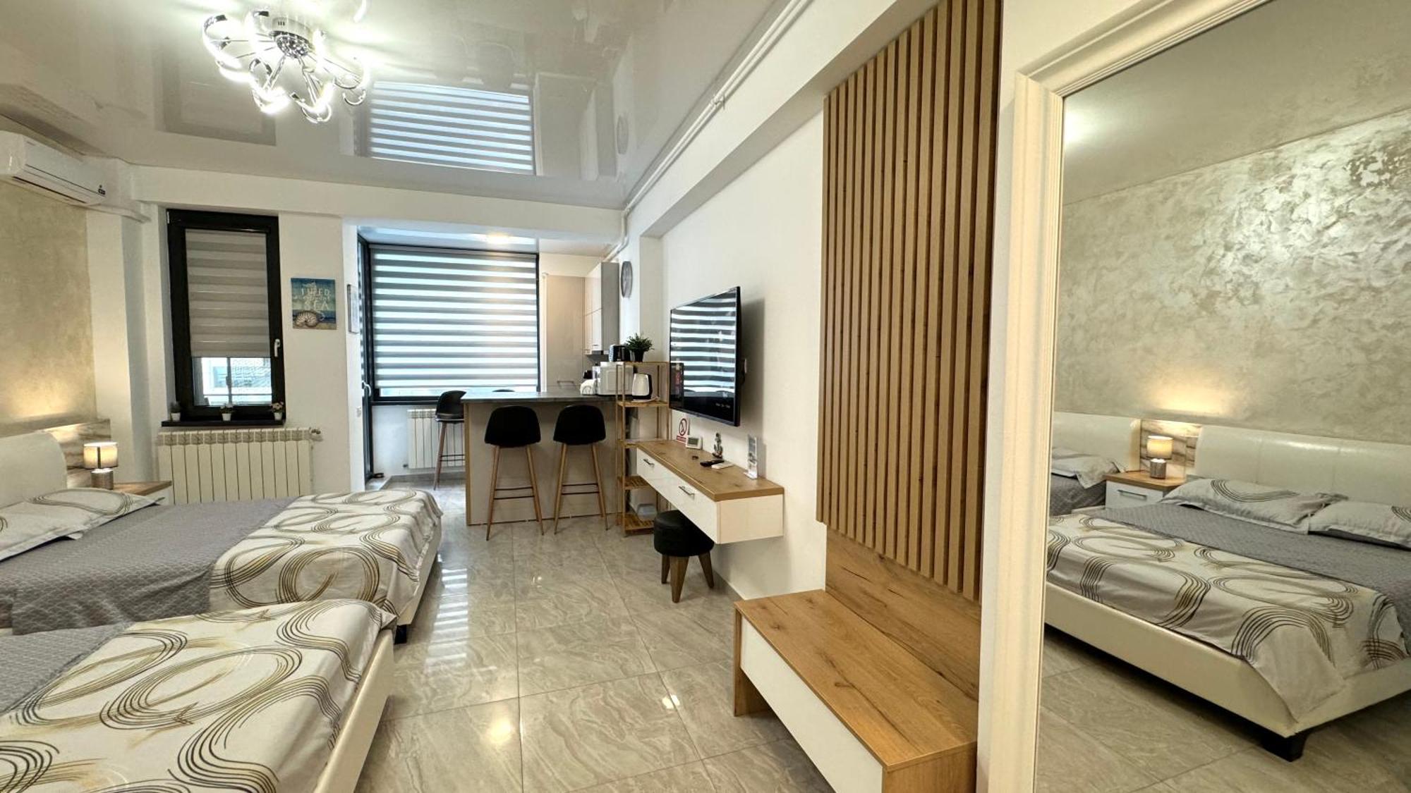 Seaview Deluxe Double Studio - Beachfront Resort Năvodari Εξωτερικό φωτογραφία
